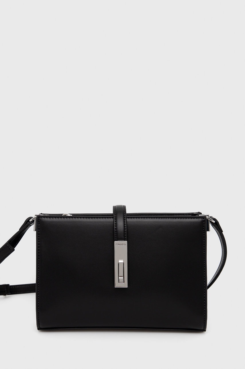 

Чанта Calvin Klein в черно, Черен