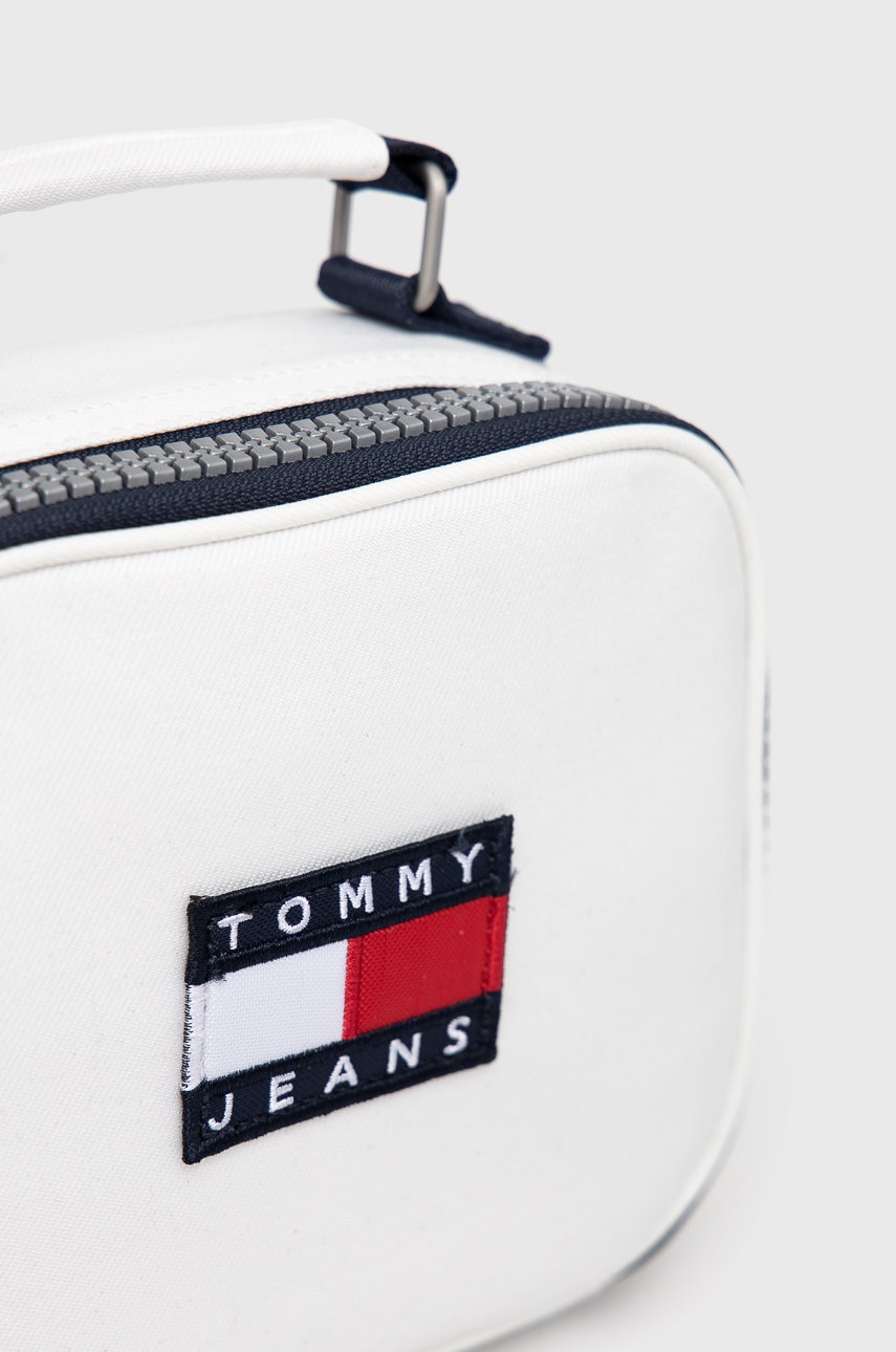

Чанта Tommy Jeans в бяло, Бял