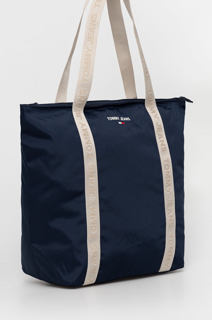

Сумочка Tommy Jeans цвет синий