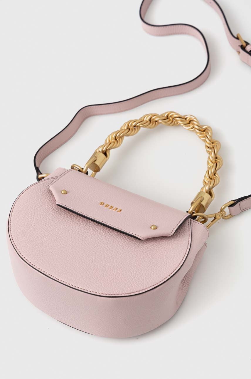

Кожена чанта Guess в розово, Розов