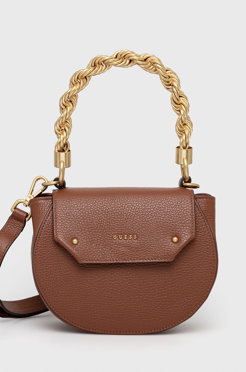 

Кожена чанта Guess в кафяво, Кафяв