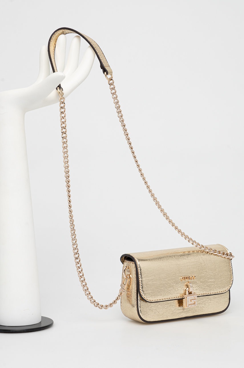 

Сумочка Guess цвет золотой
