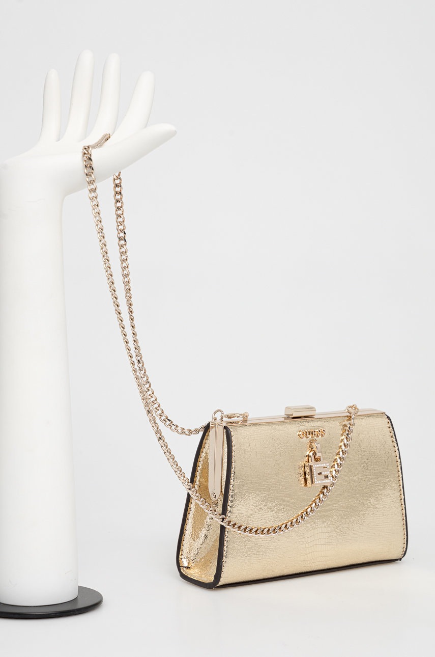 

Сумочка Guess цвет золотой