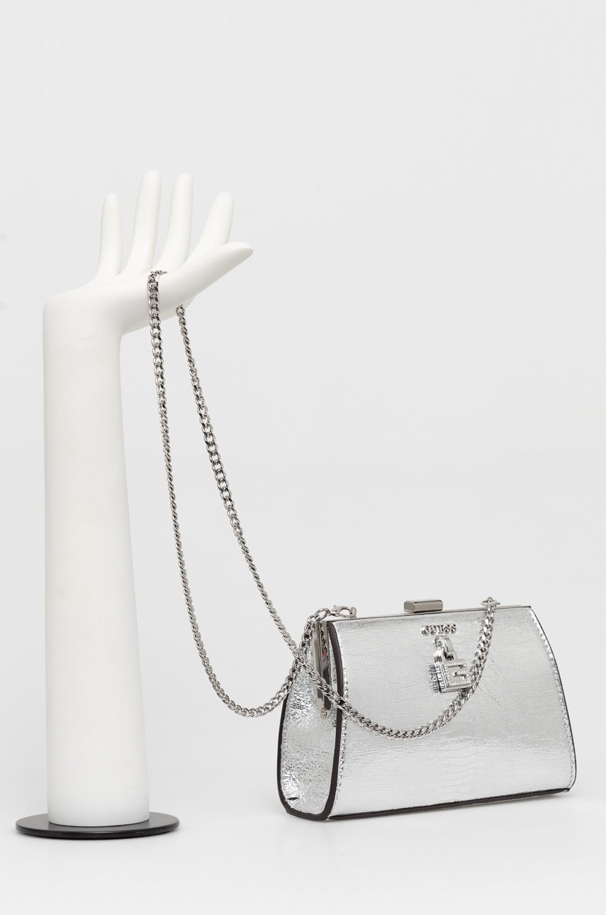 

Сумочка Guess цвет серебрянный