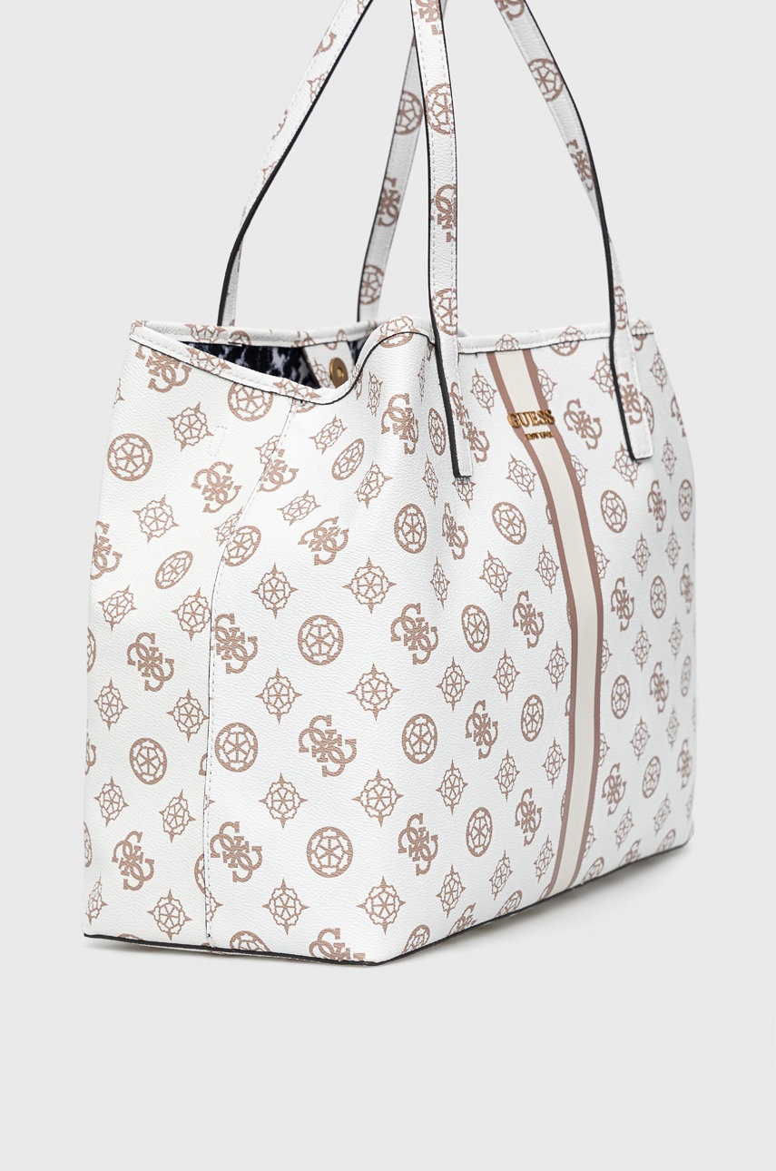 

Сумочка Guess цвет белый
