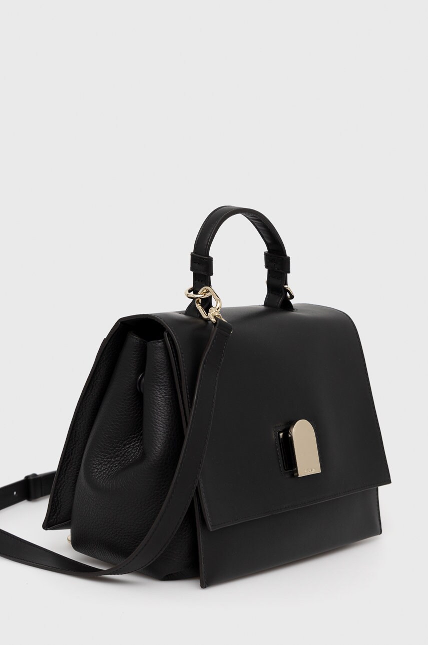 

Кожаная сумочка Furla цвет чёрный