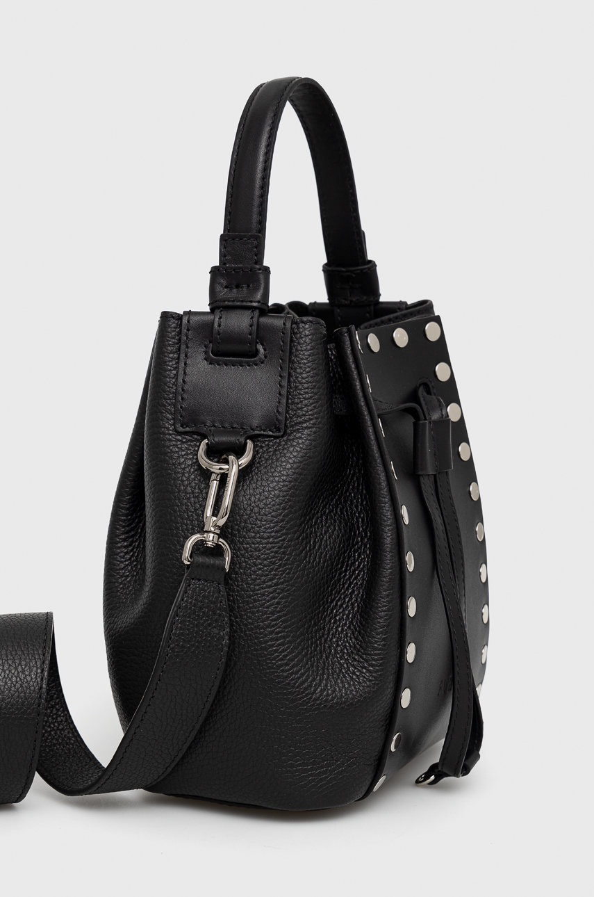 

Кожаная сумочка Furla цвет чёрный