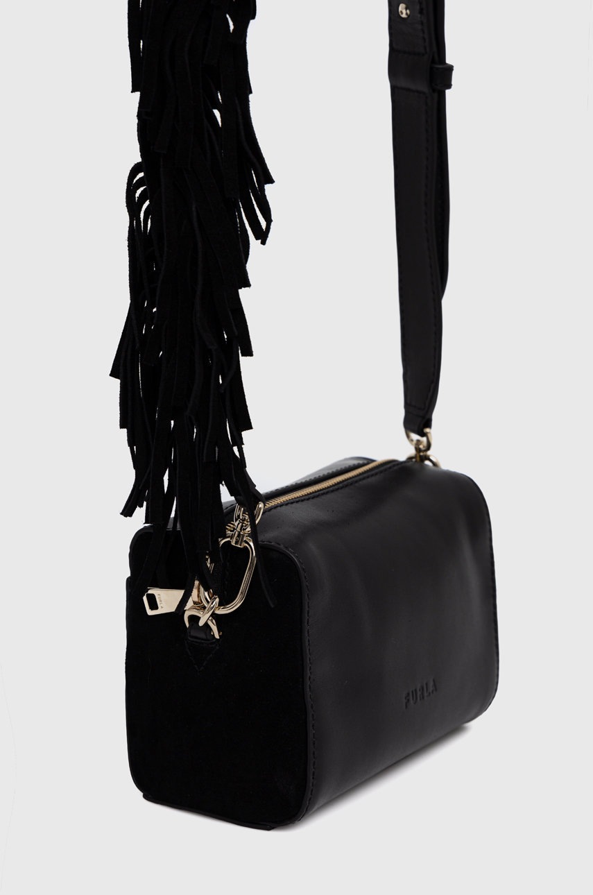 

Кожена чанта Furla в черно, Черен