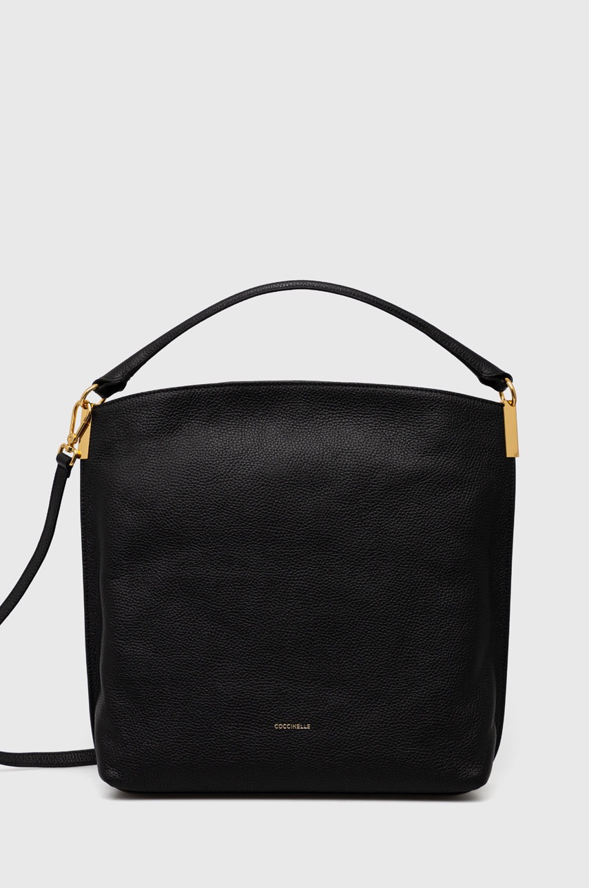 

Кожена чанта Coccinelle в черно, Черен