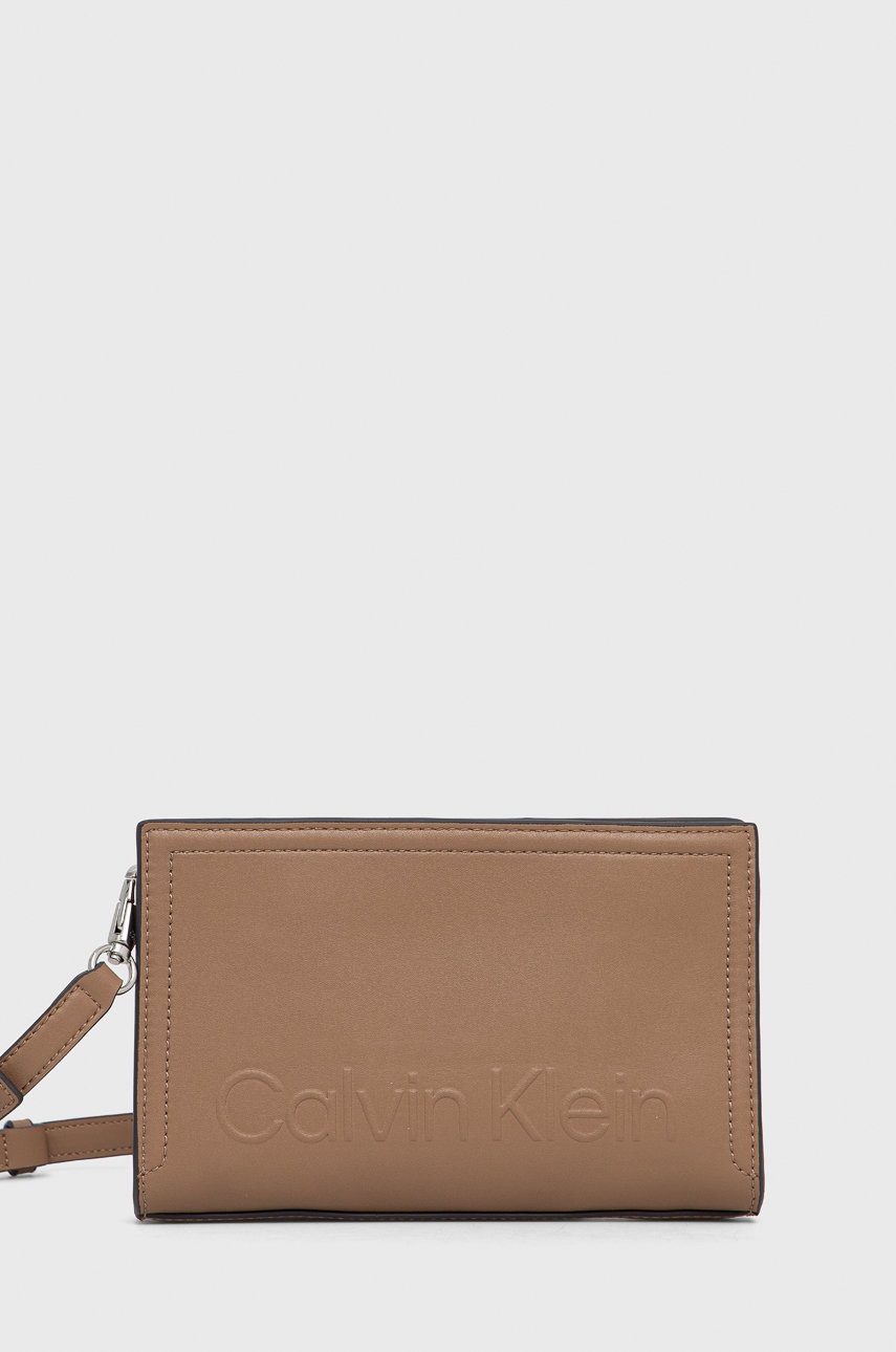 

Клъч Calvin Klein в бежово, Бежов