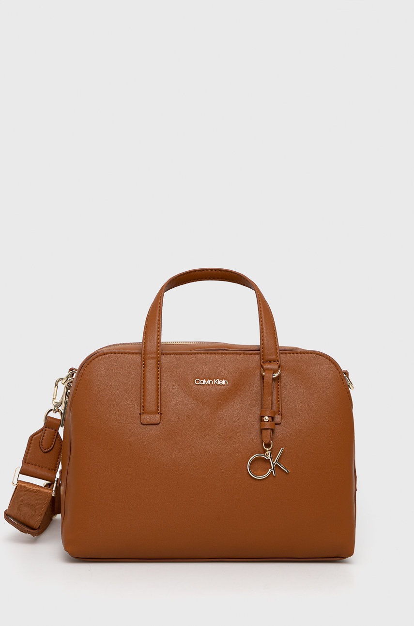

Чанта Calvin Klein в кафяво, Кафяв