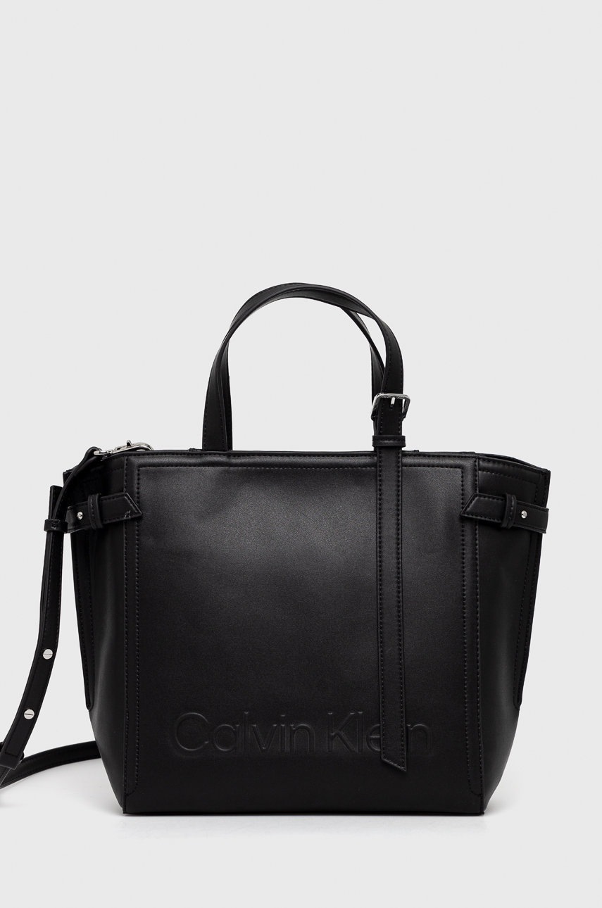 

Чанта Calvin Klein в черно, Черен