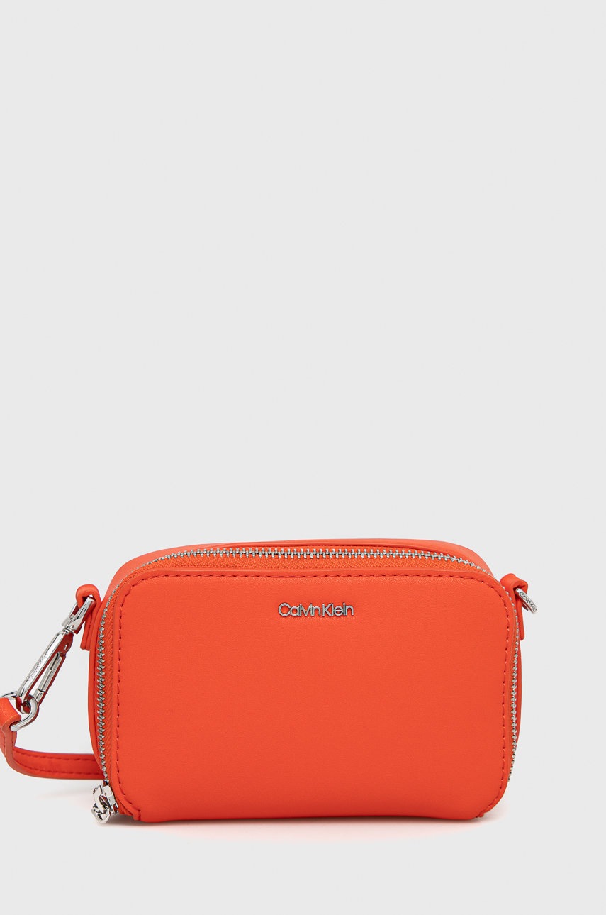 

Чанта Calvin Klein в червено, Червен