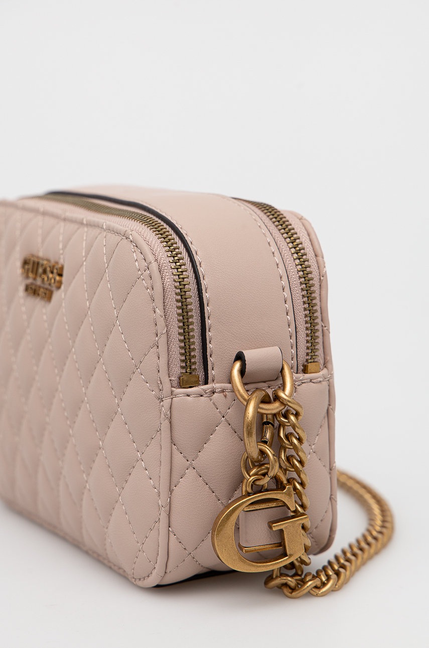 

Сумочка Guess колір бежевий