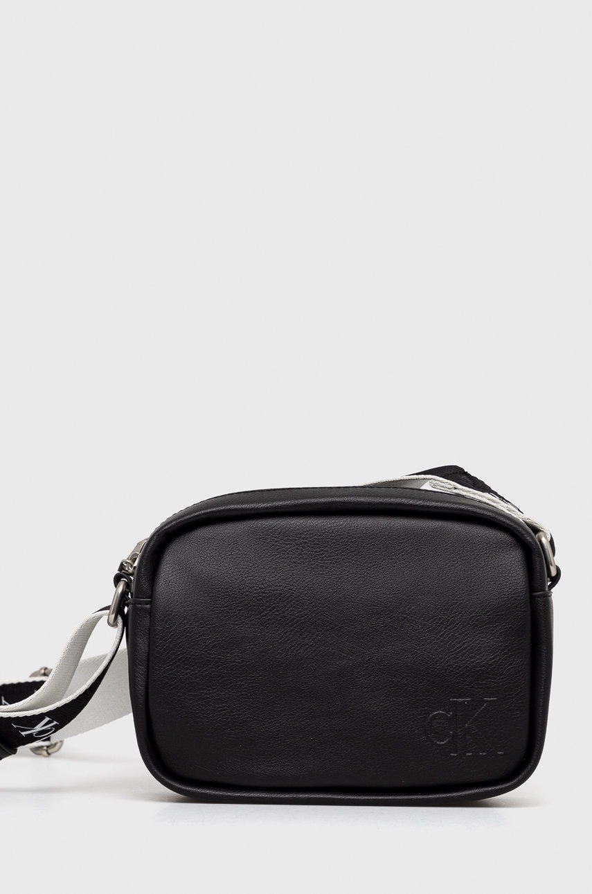 

Чанта Calvin Klein Jeans в черно, Черен