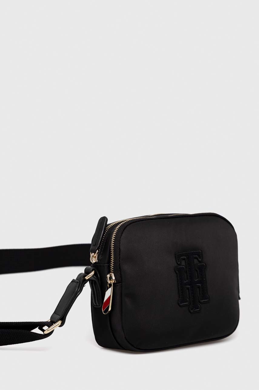 

Сумочка Tommy Hilfiger цвет чёрный