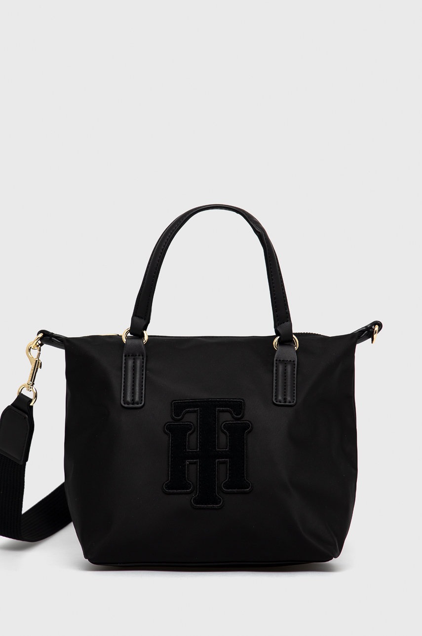 

Чанта Tommy Hilfiger в черно, Черен