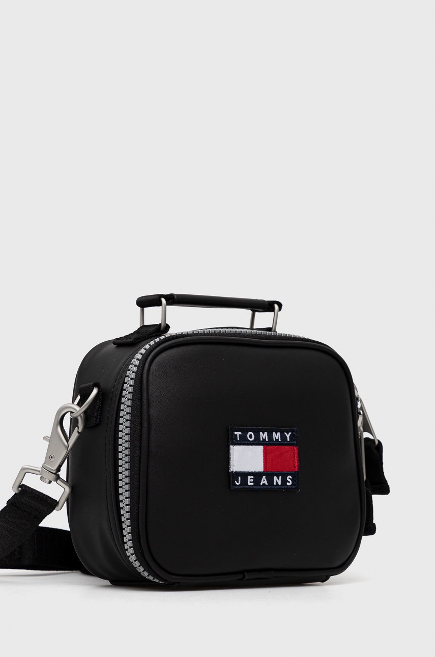 

Сумочка Tommy Jeans цвет чёрный
