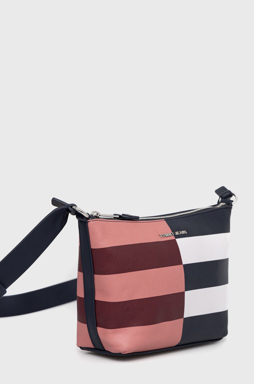 

Сумочка Tommy Jeans