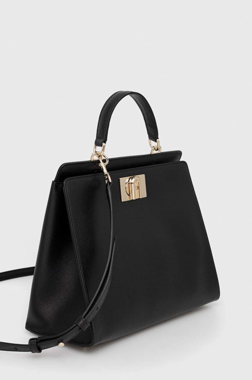

Кожаная сумочка Furla 1927 цвет чёрный