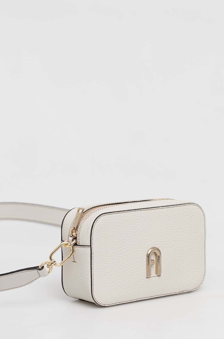 

Кожаная сумочка Furla Primula цвет белый