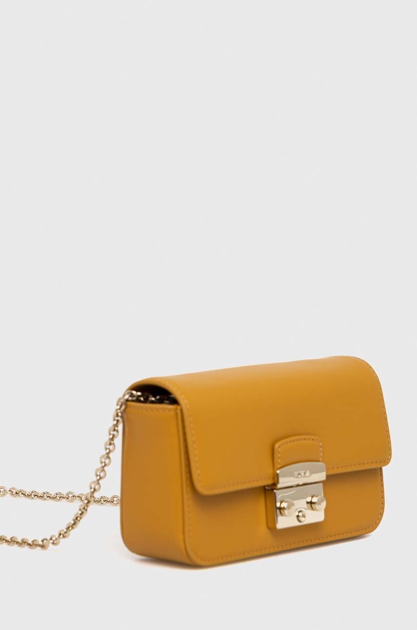 

Шкіряна сумочка Furla Metropolis колір жовтий
