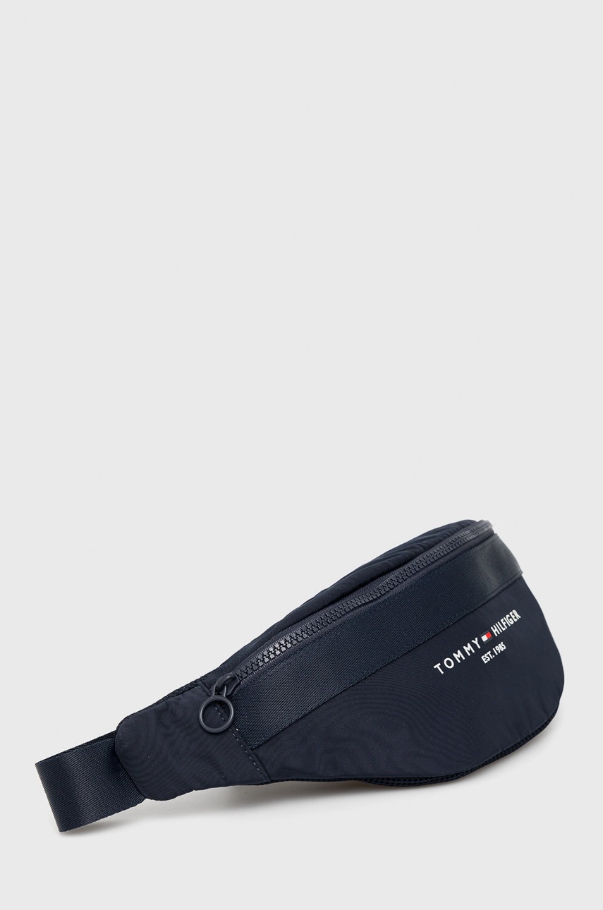 

Сумка на пояс Tommy Hilfiger цвет синий