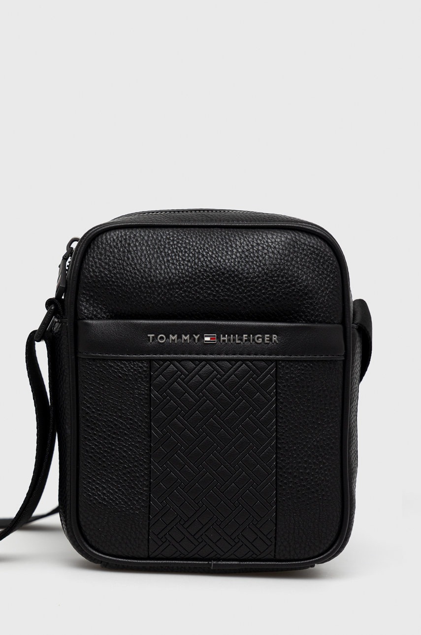 

Чанта през рамо Tommy Hilfiger в черно, Черен