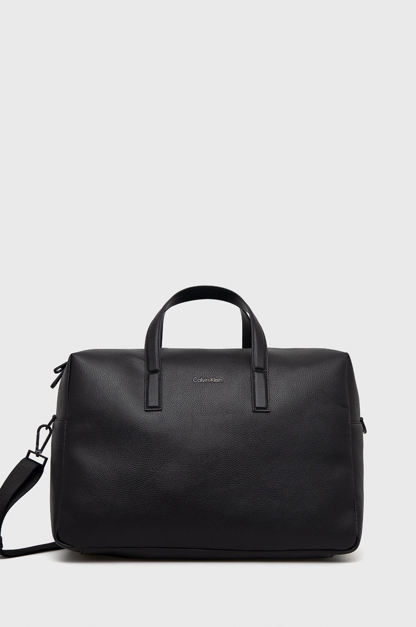 

Чанта Calvin Klein в черно, Черен