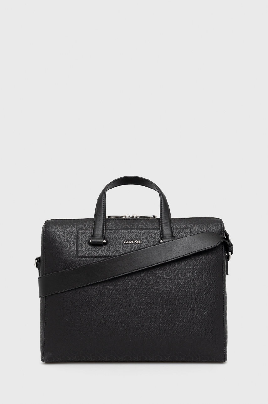

Чанта Calvin Klein в черно, Черен
