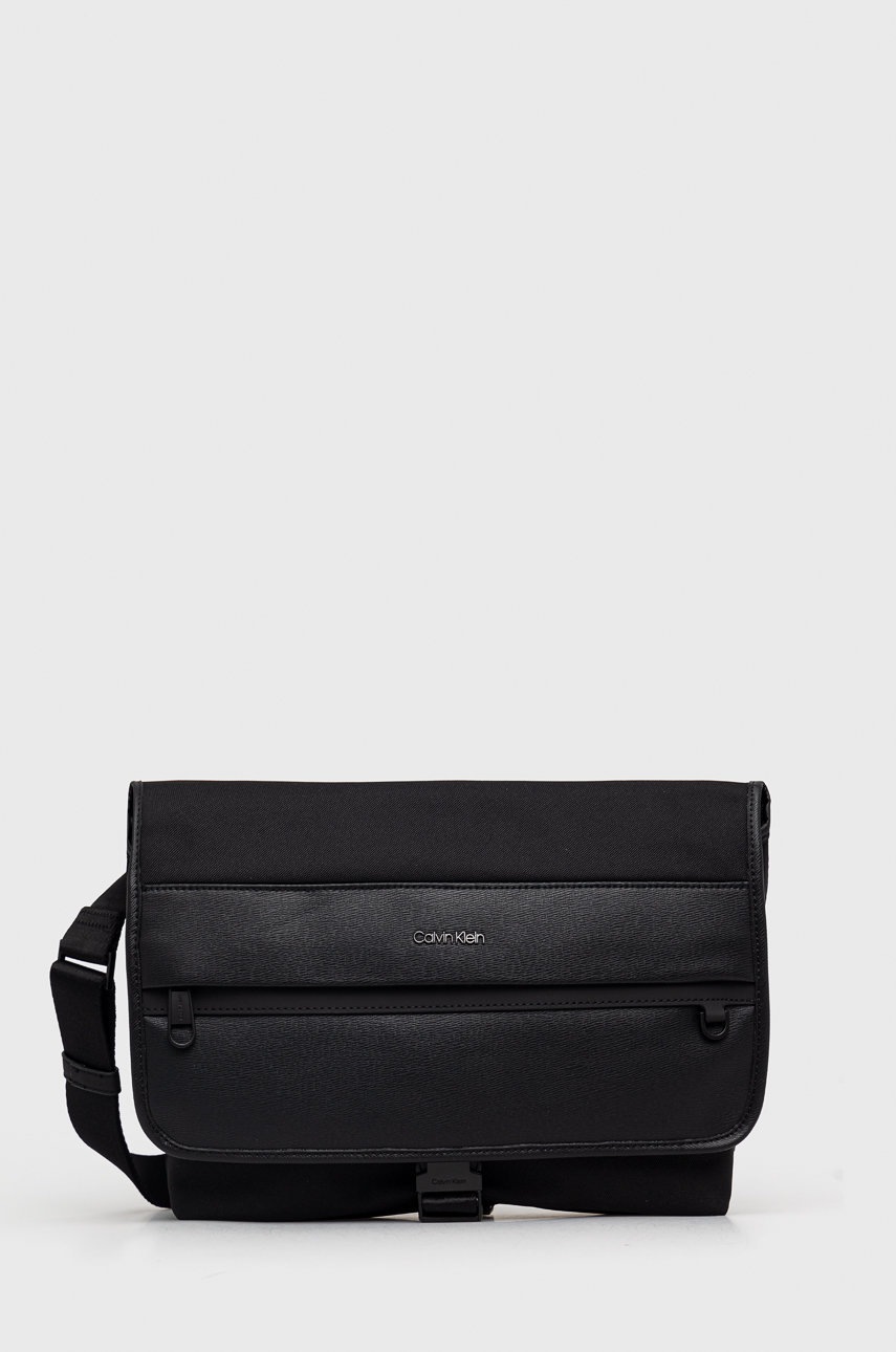 

Чанта Calvin Klein в черно, Черен