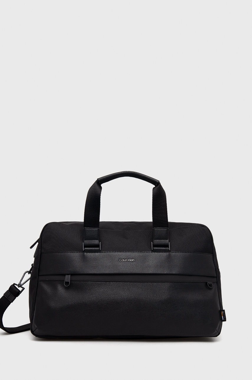 

Чанта Calvin Klein в черно, Черен