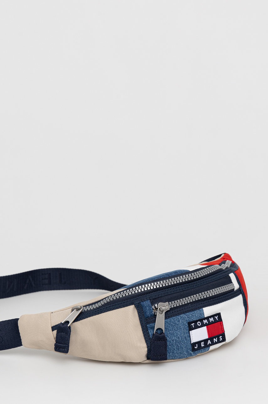 

Сумка на пояс Tommy Jeans