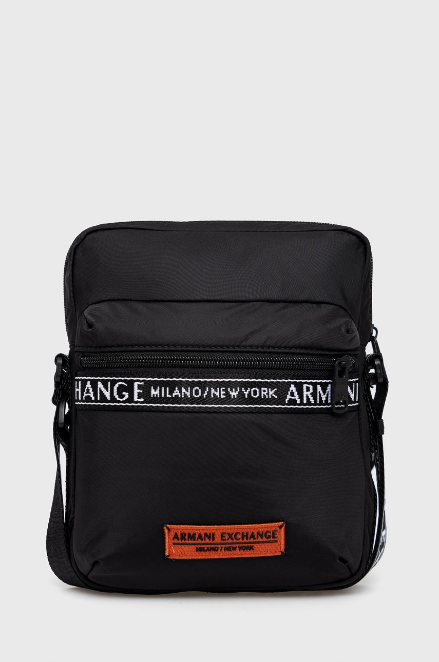 

Чанта през рамо Armani Exchange в черно, Черен