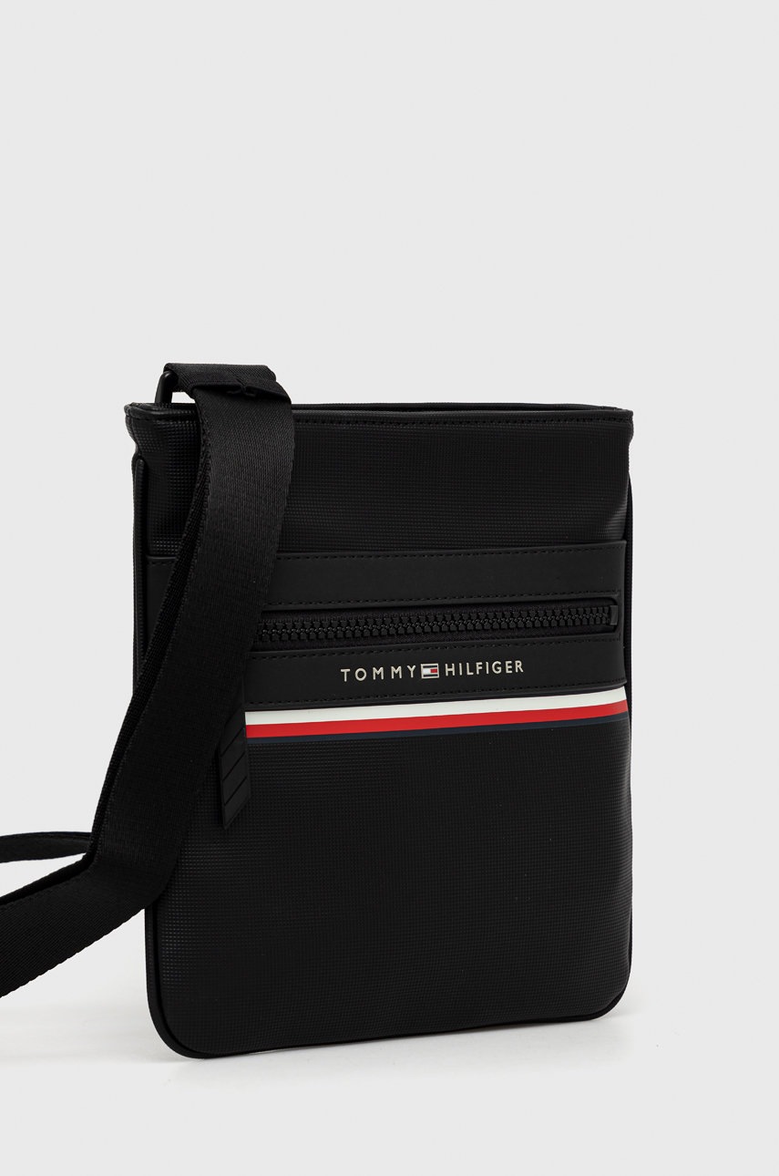 

Сумка Tommy Hilfiger цвет чёрный