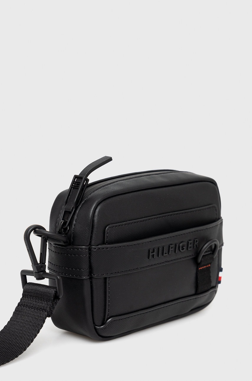 

Сумка Tommy Hilfiger цвет чёрный