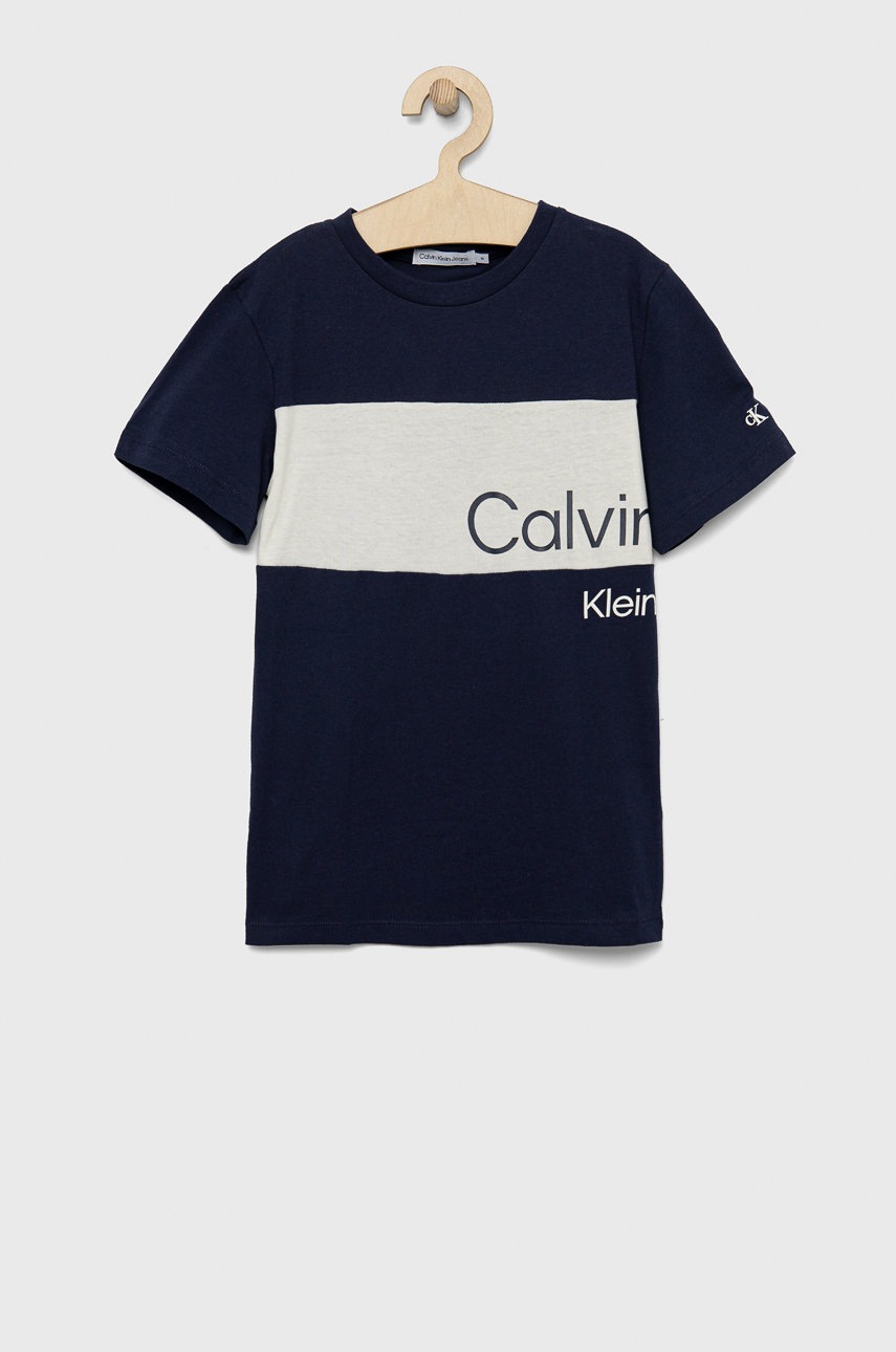 detske-bavlnene-tricko-calvin-klein-jeans-tmavomodra-barva