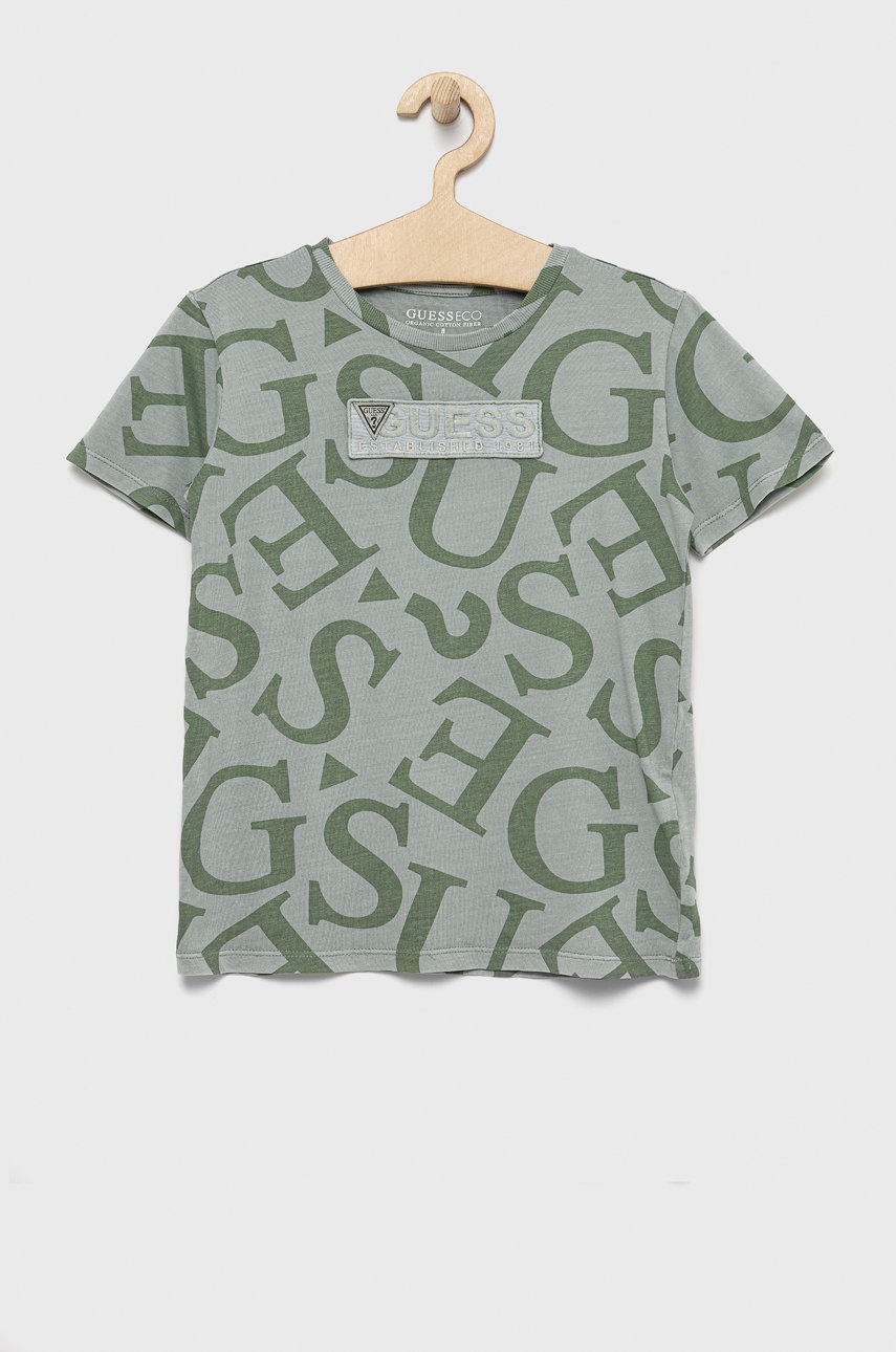 

Детска памучна тениска Guess в зелено с десен, Зелен