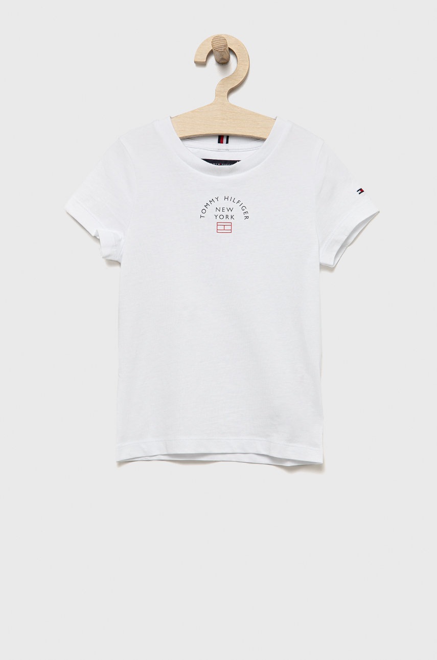 

Детская хлопковая футболка Tommy Hilfiger цвет белый с принтом