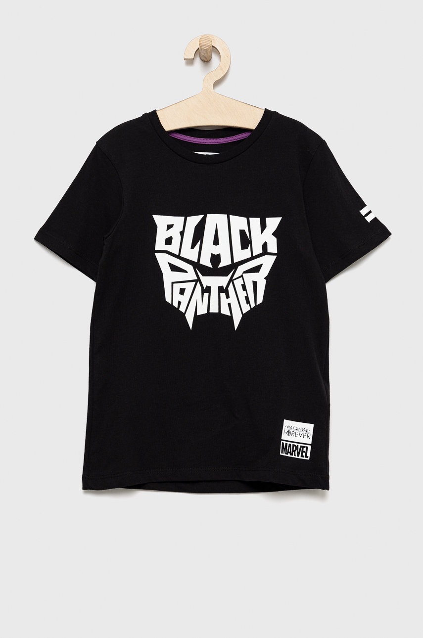 

Детска памучна тениска Jack & Jones в черно с принт, Черен