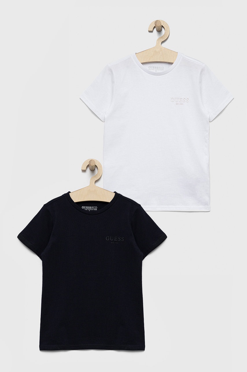 

Детска памучна тениска Guess в бяло с апликация, Бял
