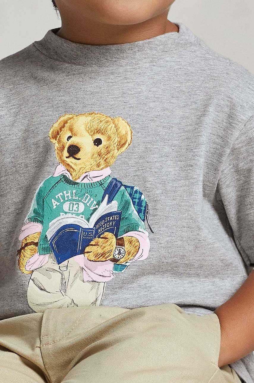 

Детска памучна тениска Polo Ralph Lauren в сиво с принт, Сив