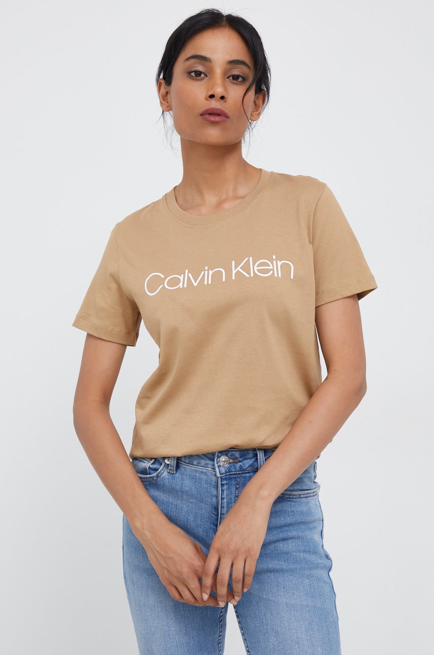 

Памучна тениска Calvin Klein в бежово, Бежов