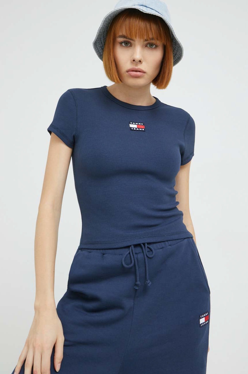 

Тениска Tommy Jeans в тъмносиньо, Тъмносин