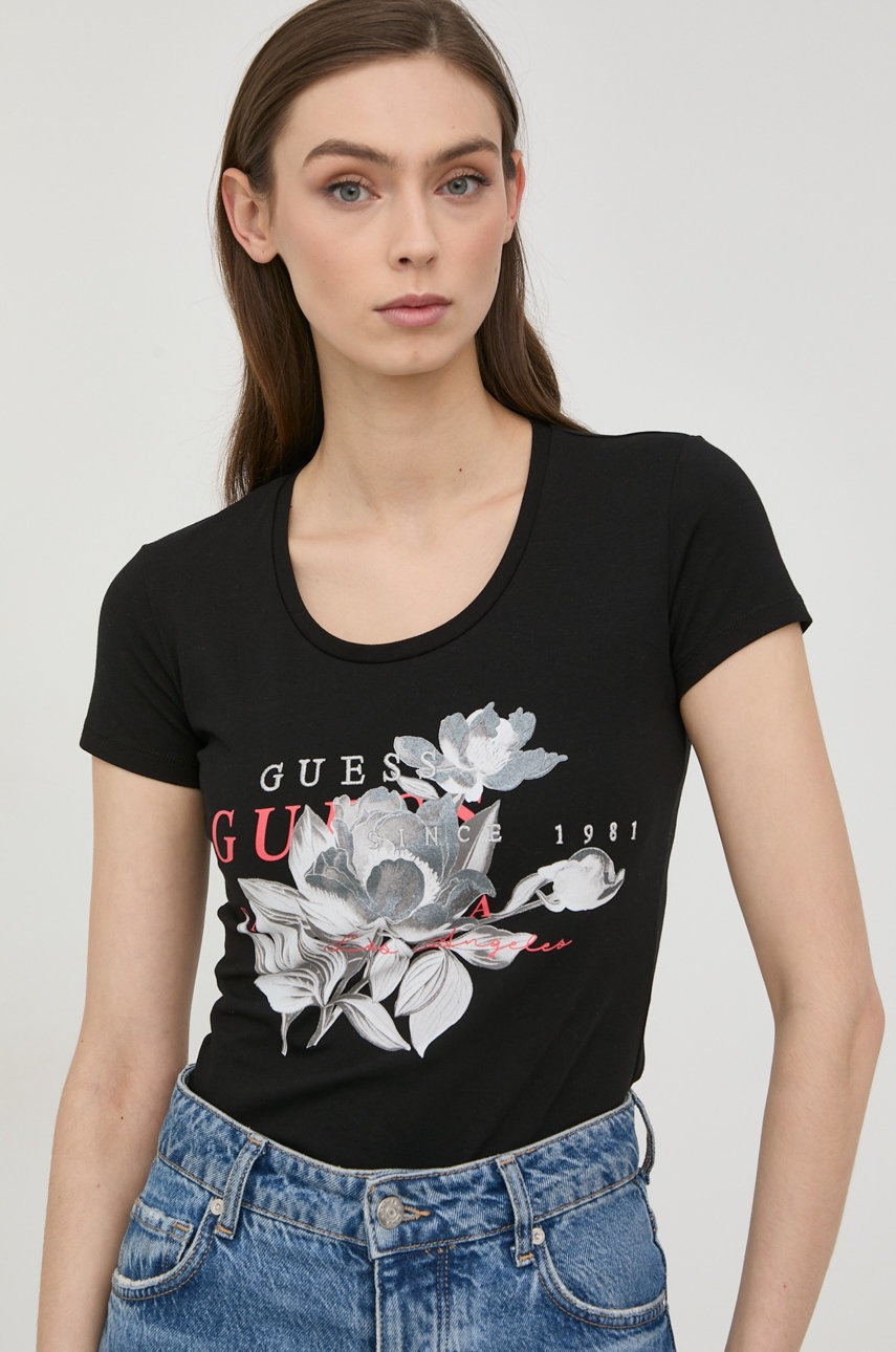 

Тениска Guess в черно, Черен