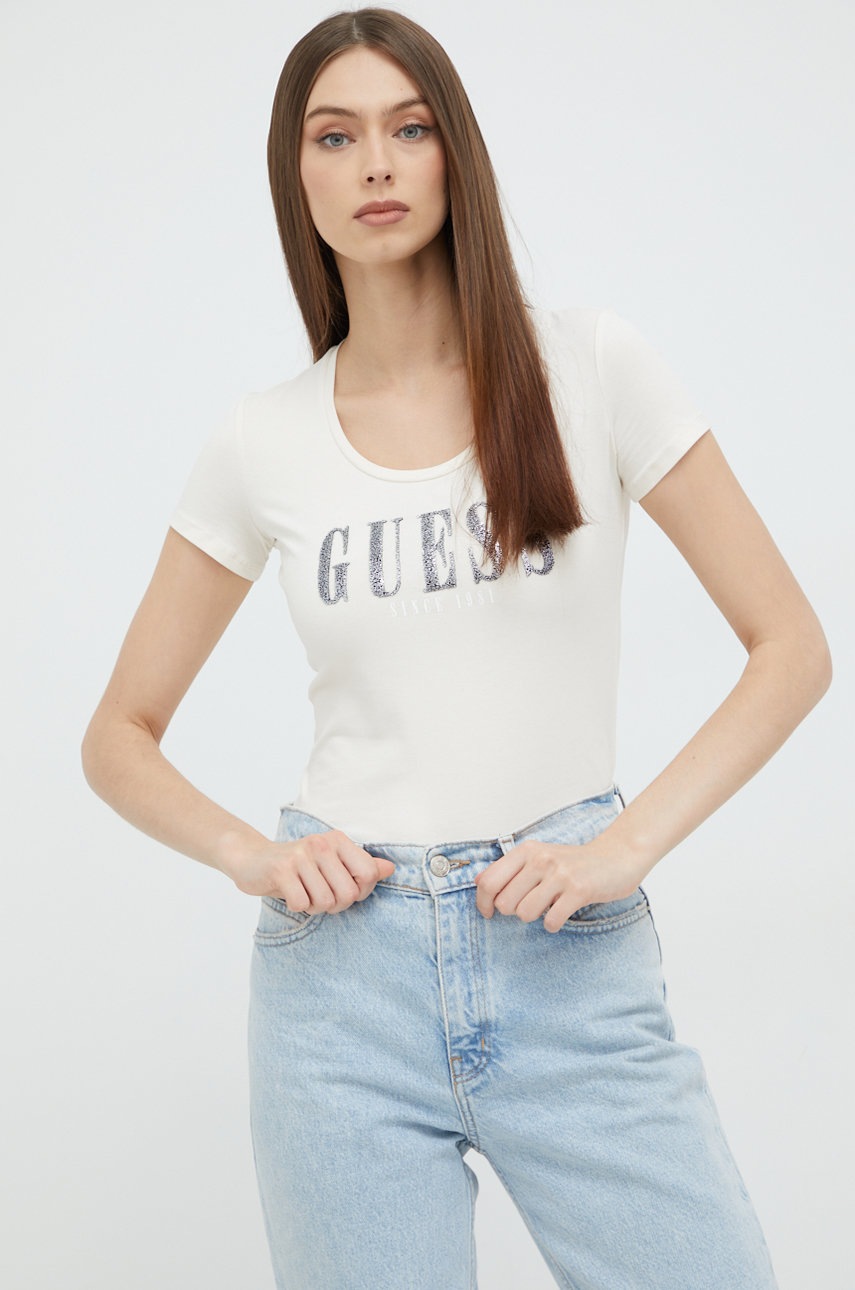 

Футболка Guess жіночий колір бежевий