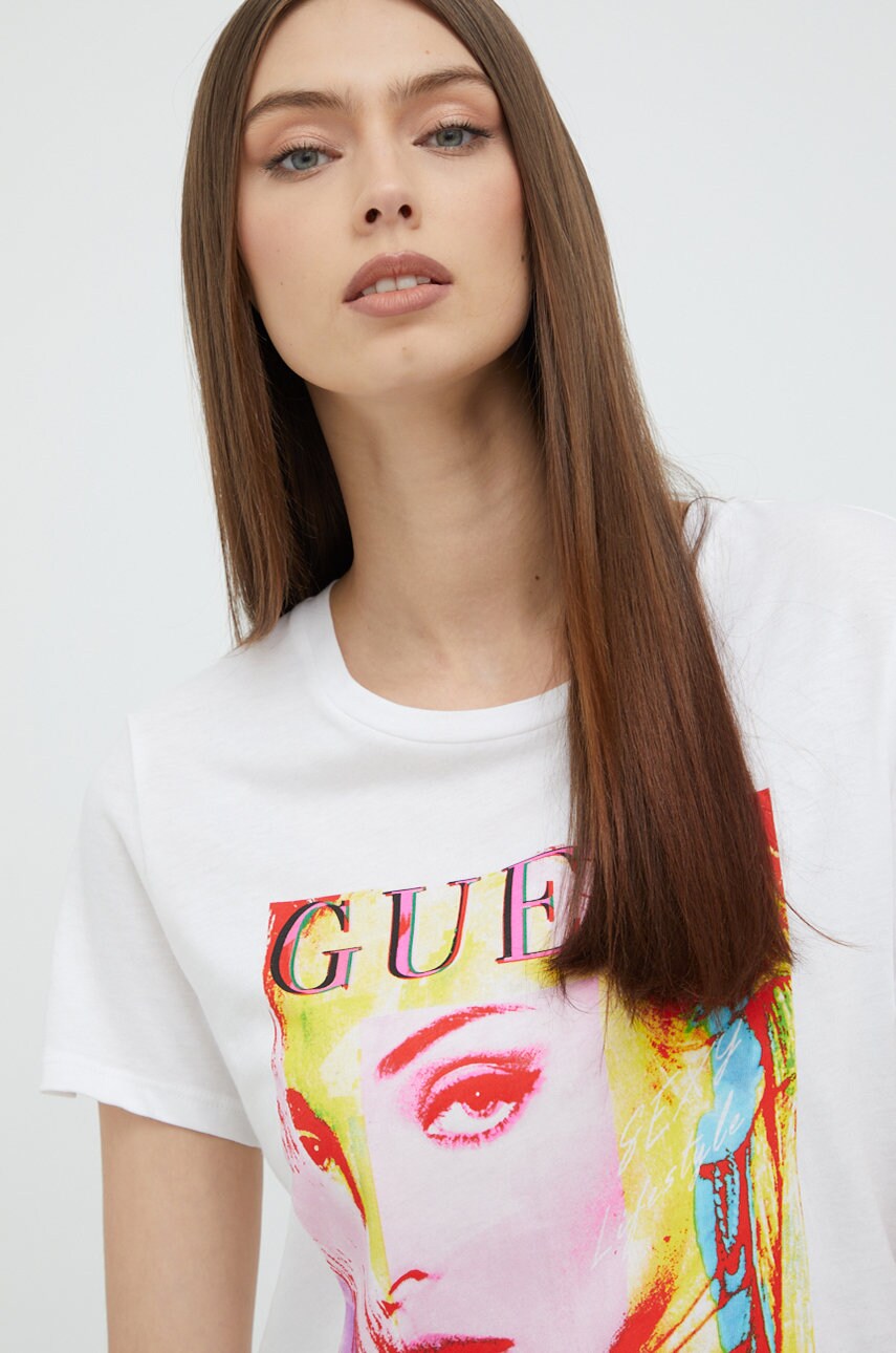 

Тениска Guess в бяло, Бял