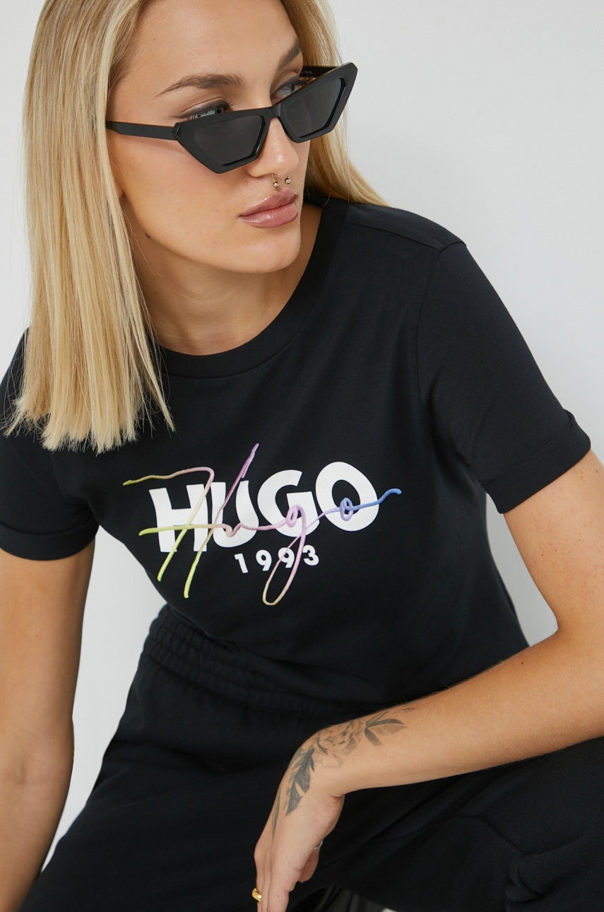 

Памучна тениска HUGO в черно, Черен