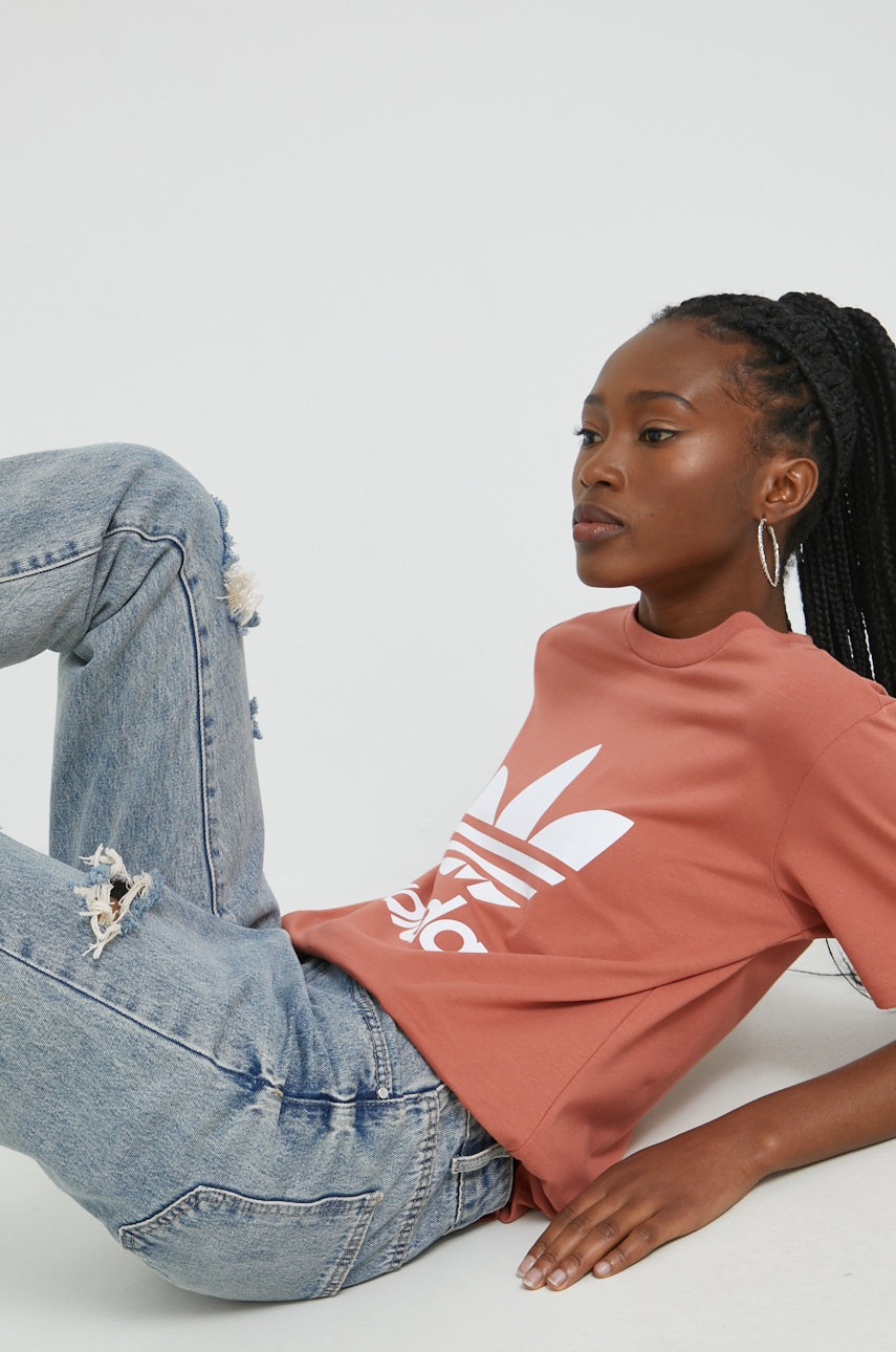 

Тениска adidas Originals в оранжево, Оранжев