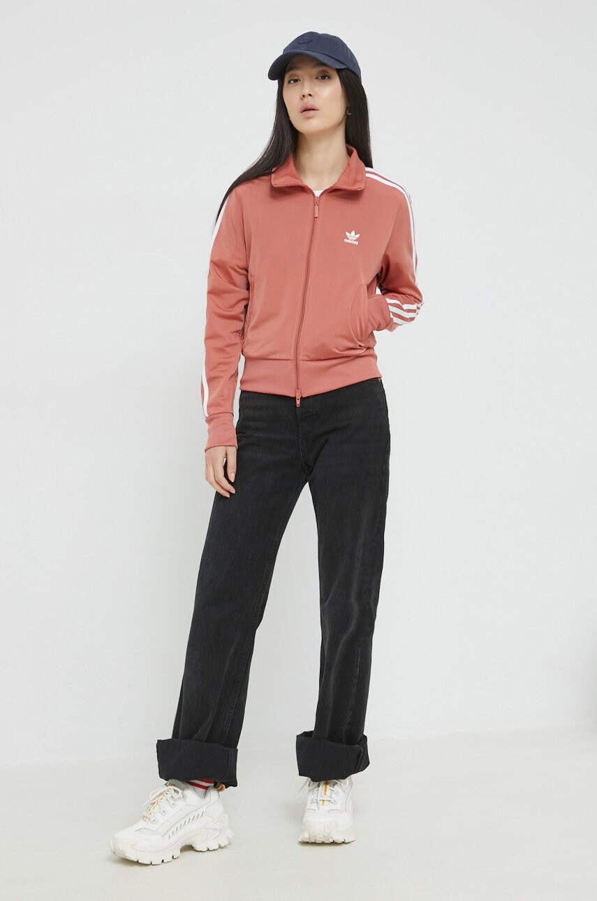 

Хлопковая футболка adidas Originals цвет синий